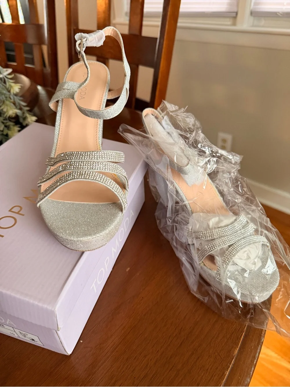 Moda Silver Glitter Strappy Block Heel Sandal